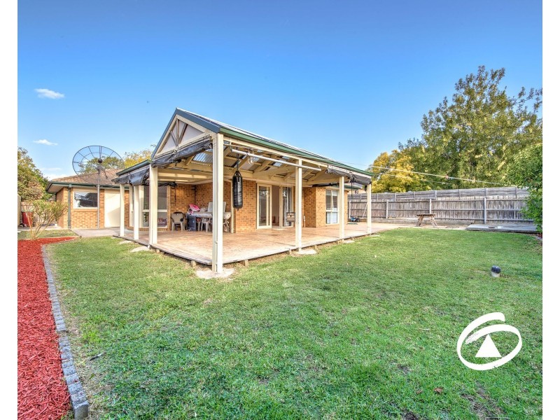 19 Geoffrey Court, Narre Warren VIC 3805