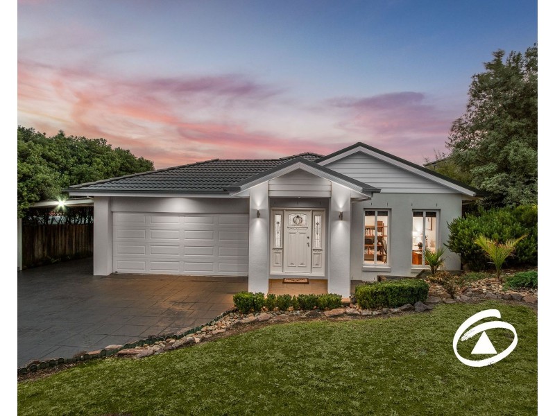 2 Daintree Grove, Narre Warren VIC 3805