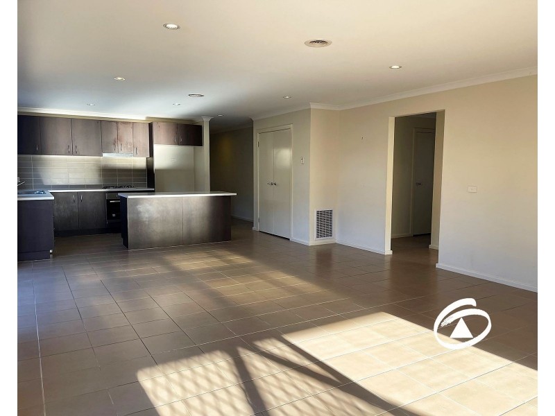29 Celestine Drive, Officer VIC 3809