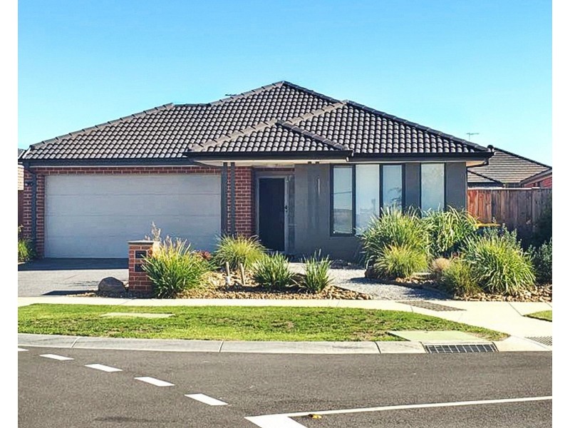 9 Manhattan Drive, Officer VIC 3809