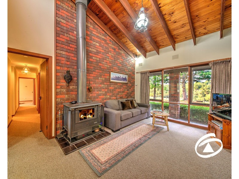 19 Lenne Street, Beaconsfield Upper VIC 3808