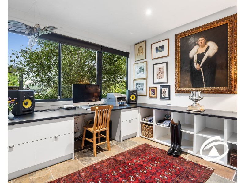 4 Giles Road, Yellingbo VIC 3139