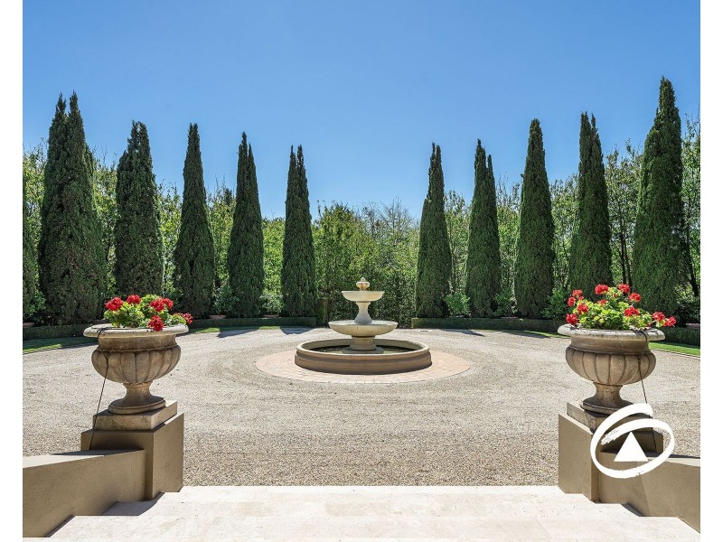 4 Bergner Court, Lysterfield VIC 3156