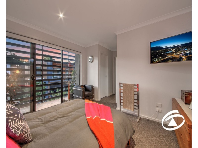 37 Willowdene Way, Berwick VIC 3806