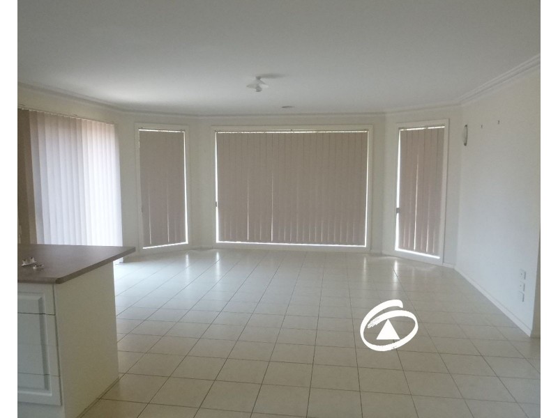 29 John Fisher Drive, Berwick VIC 3806