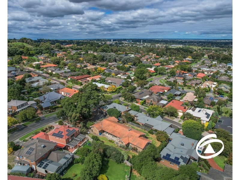 51 William Road, Berwick VIC 3806