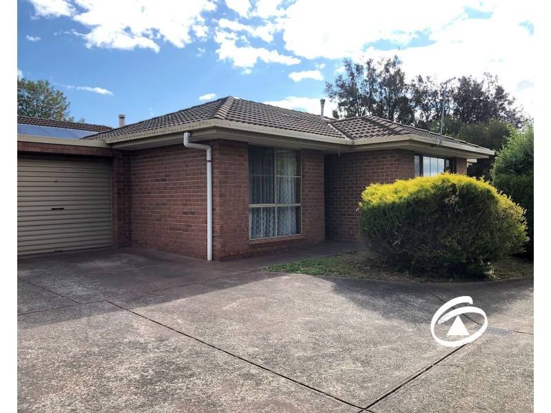 1/4 Ravensthorpe Crescent, Narre Warren VIC 3805