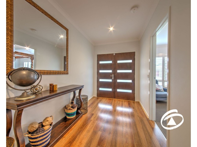 4 Garland Street, Pakenham VIC 3810