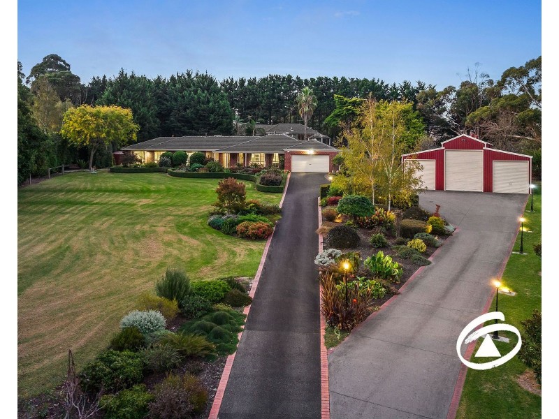 4-5 Bethel Close, Narre Warren North VIC 3804