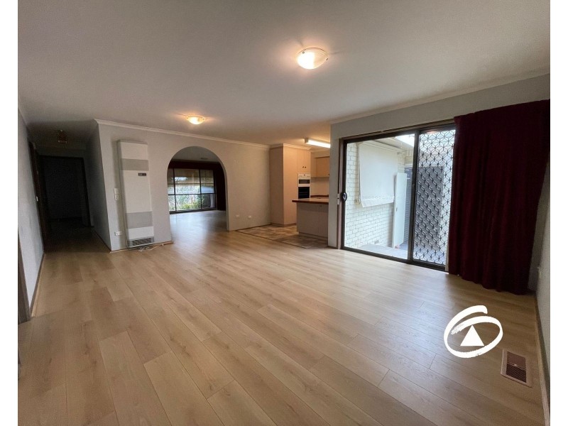 4 Hardy Court, Berwick VIC 3806