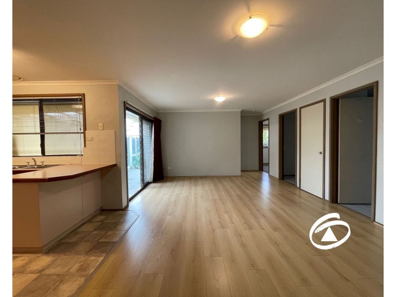 4 Hardy Court, Berwick VIC 3806