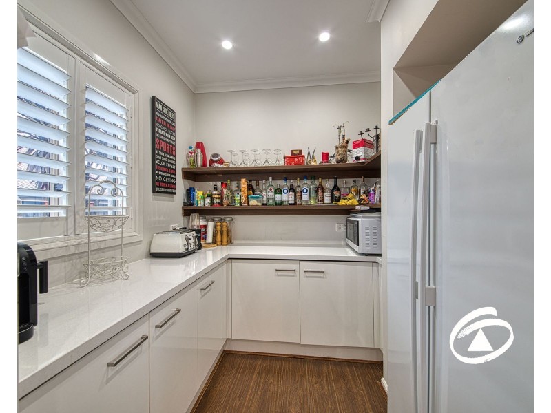 40 St Ives Drive, Narre Warren South VIC 3805