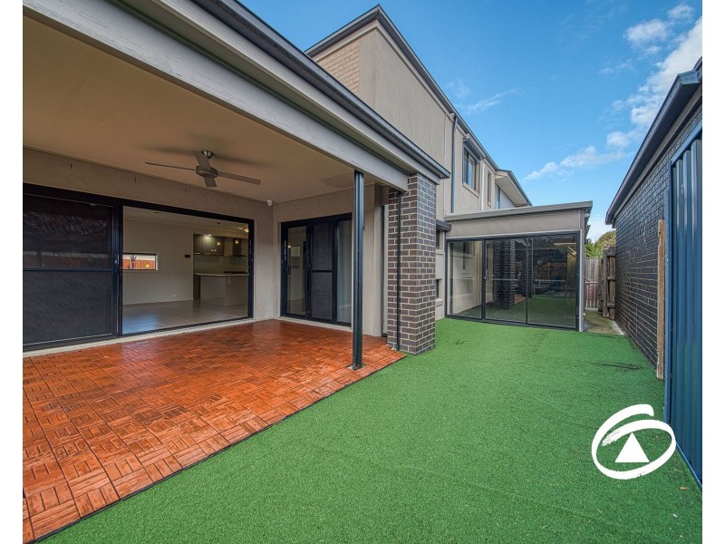 5 Rubina Court, Berwick VIC 3806