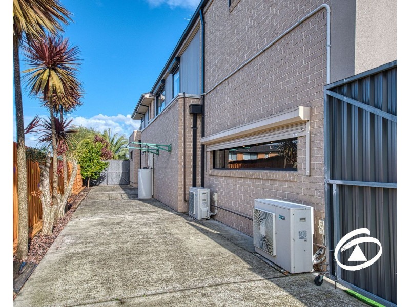 5 Rubina Court, Berwick VIC 3806