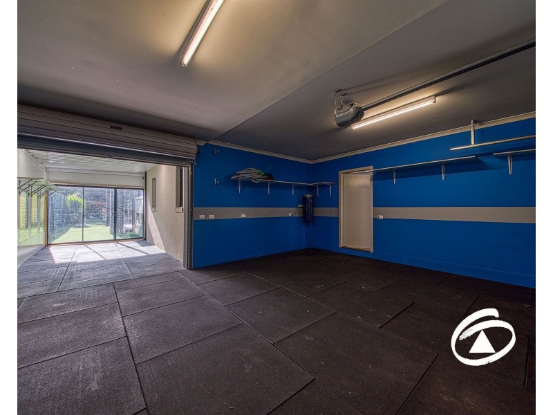 5 Rubina Court, Berwick VIC 3806