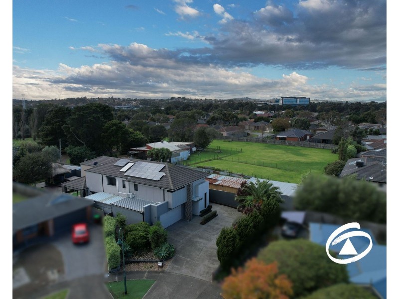 5 Rubina Court, Berwick VIC 3806