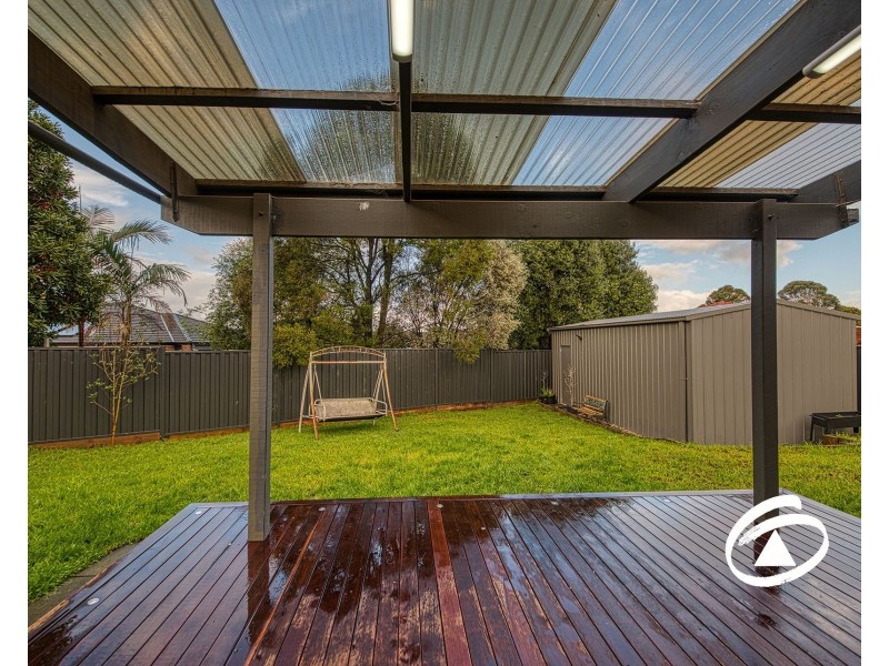63 Ravensthorpe Crescent, Narre Warren VIC 3805