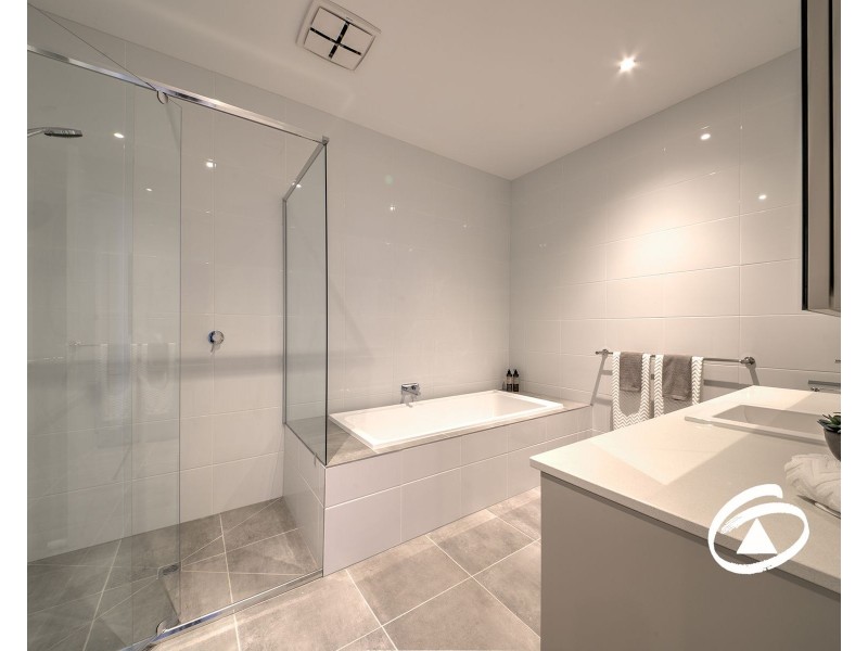 2 Willowdene Way, Berwick VIC 3806