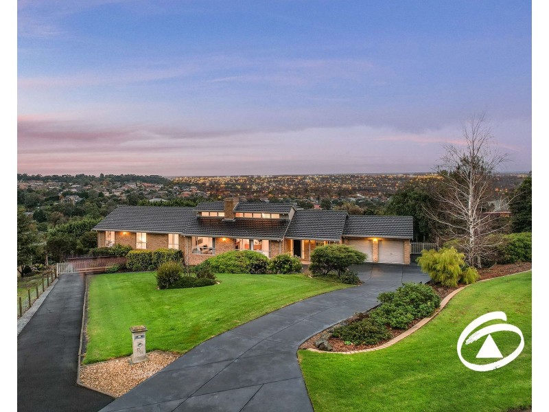 17-19 Leemak Crescent, Berwick VIC 3806