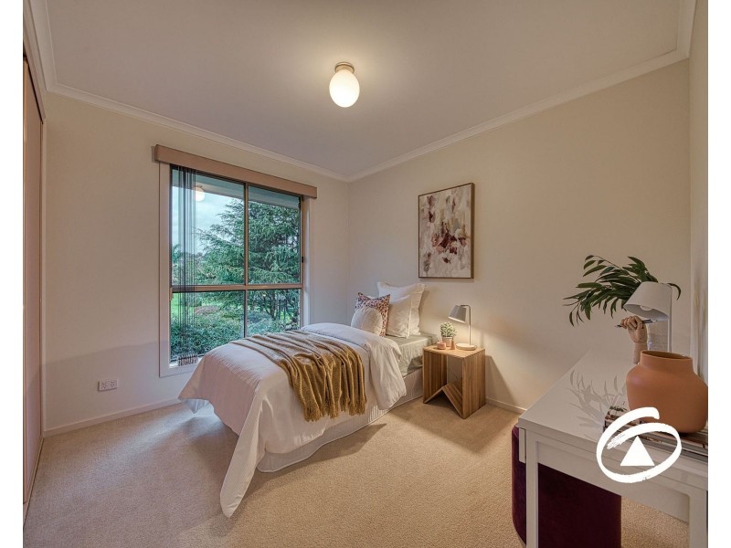 17-19 Leemak Crescent, Berwick VIC 3806