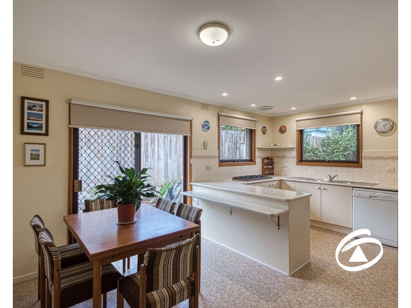 15 Kent Road, Narre Warren VIC 3805