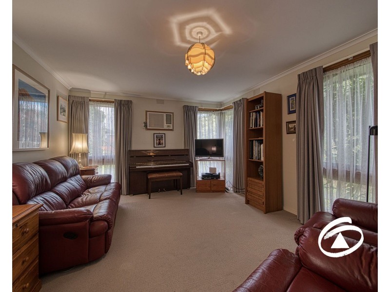 15 Kent Road, Narre Warren VIC 3805