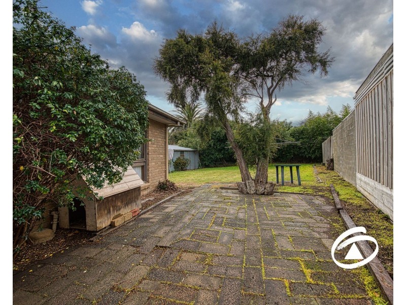 15 Kent Road, Narre Warren VIC 3805