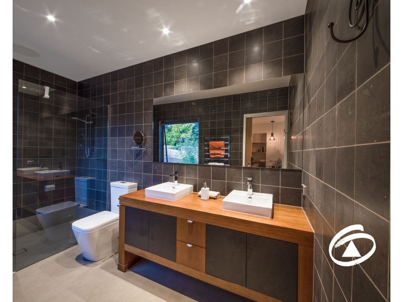 1/14 Peel Street, Berwick VIC 3806