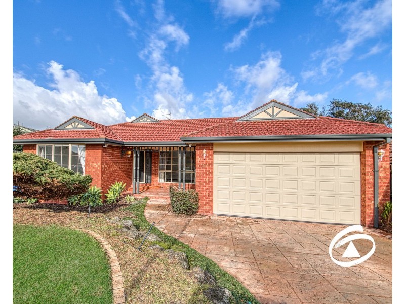 9 Millgrove Way, Berwick VIC 3806