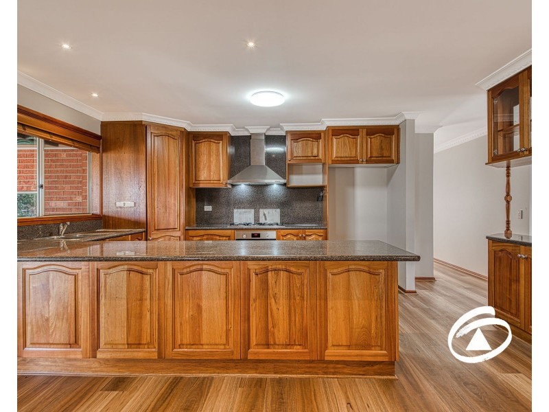 9 Millgrove Way, Berwick VIC 3806