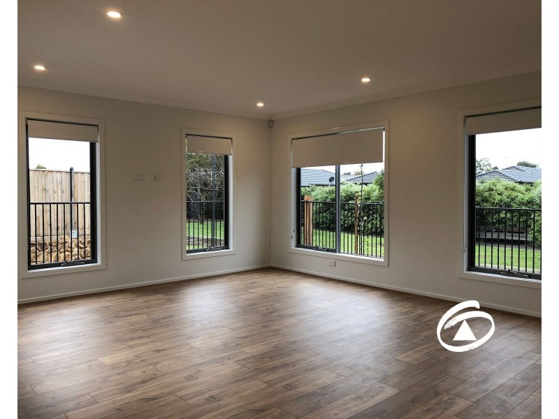 3 Hughes Lane, Officer VIC 3809