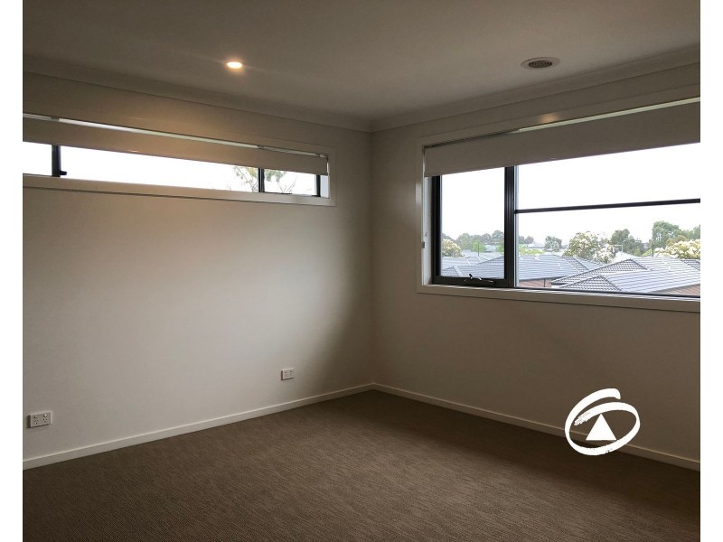 3 Hughes Lane, Officer VIC 3809