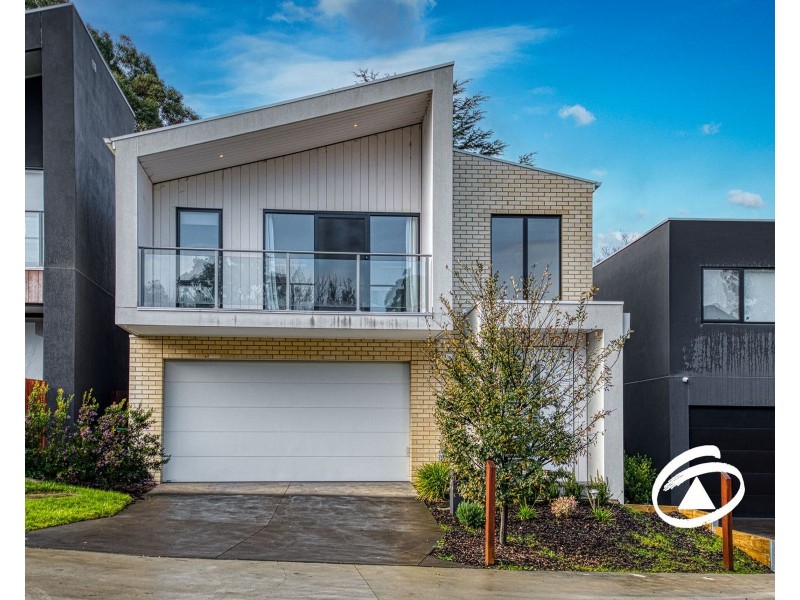 41 Willowdene Way, Berwick VIC 3806