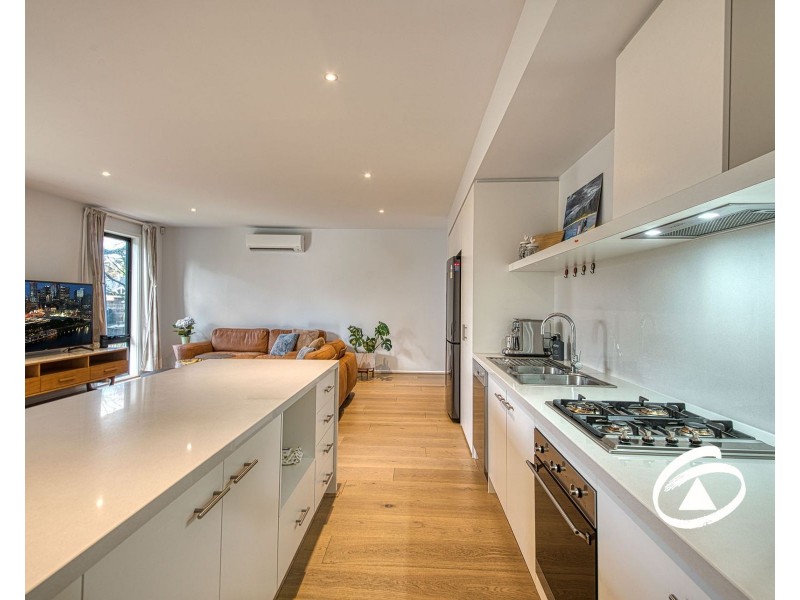 41 Willowdene Way, Berwick VIC 3806