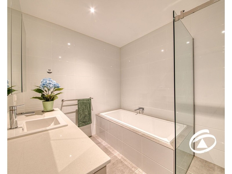 41 Willowdene Way, Berwick VIC 3806