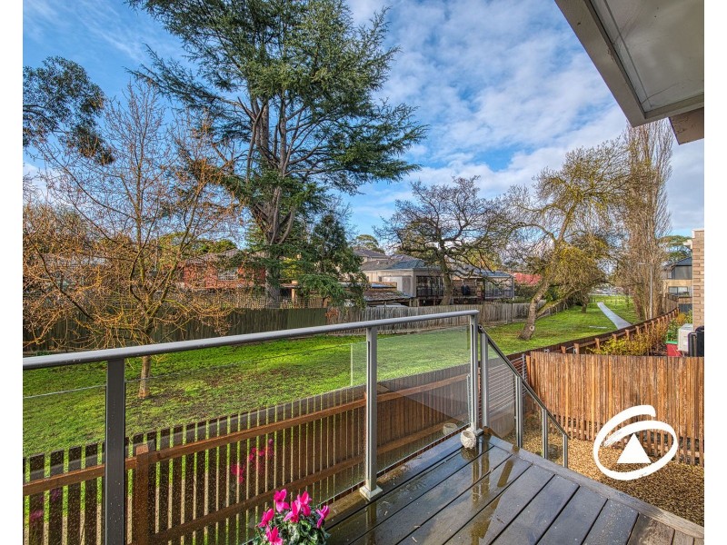 41 Willowdene Way, Berwick VIC 3806