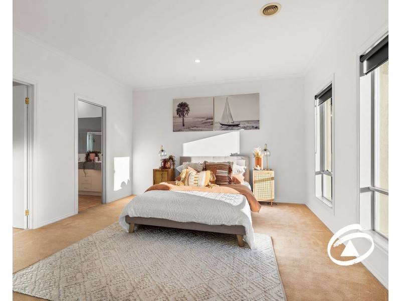 38 Bateman Grove, Hampton Park VIC 3976