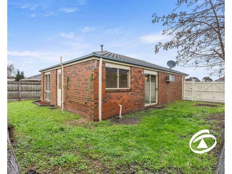 7 The Glade, Hampton Park VIC 3976