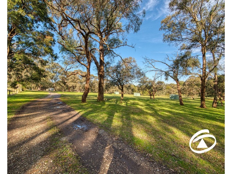 210 Split Rock Road, Beaconsfield Upper VIC 3808