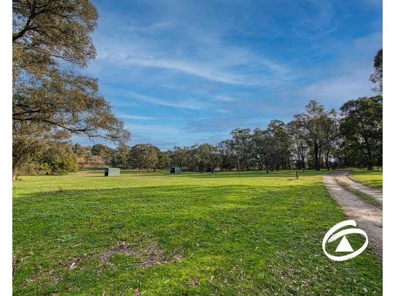 210 Split Rock Road, Beaconsfield Upper VIC 3808