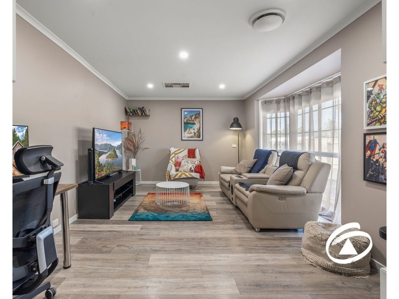 4 Cash Close, Hampton Park VIC 3976