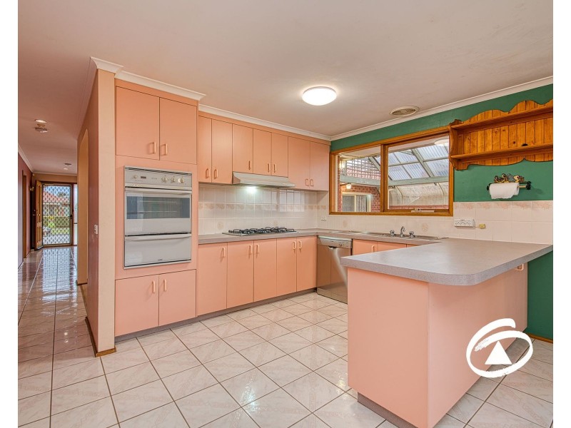 48 Bunbury Avenue, Narre Warren VIC 3805