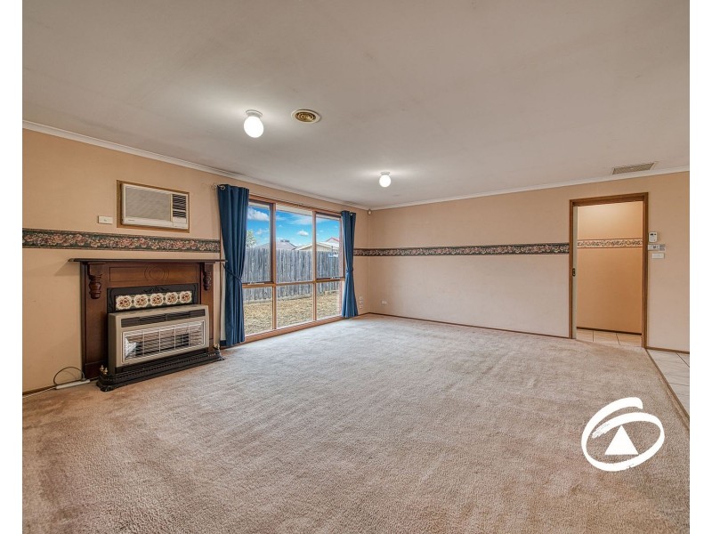 48 Bunbury Avenue, Narre Warren VIC 3805