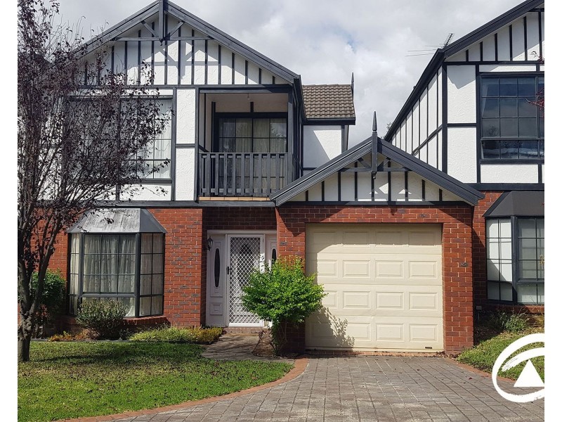 10/40-44 Warrawong Drive, Berwick VIC 3806
