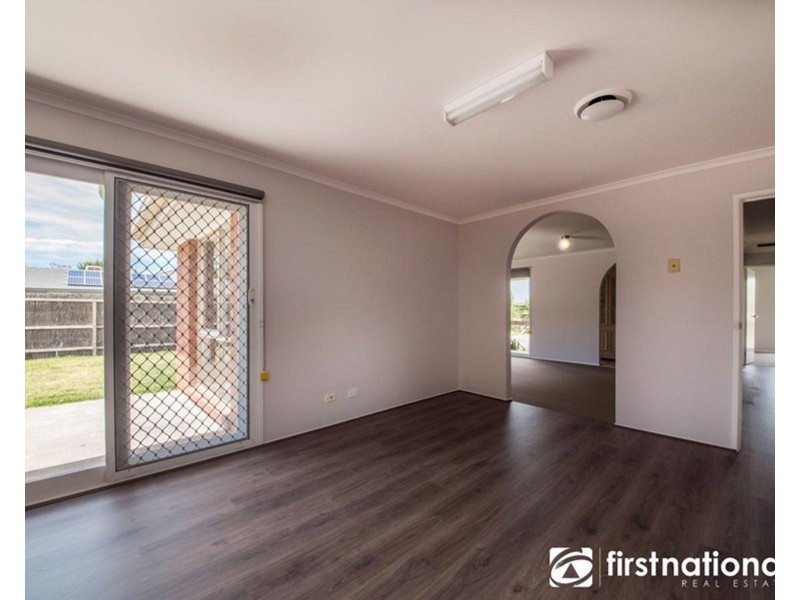 55 Lodge Crescent, Berwick VIC 3806