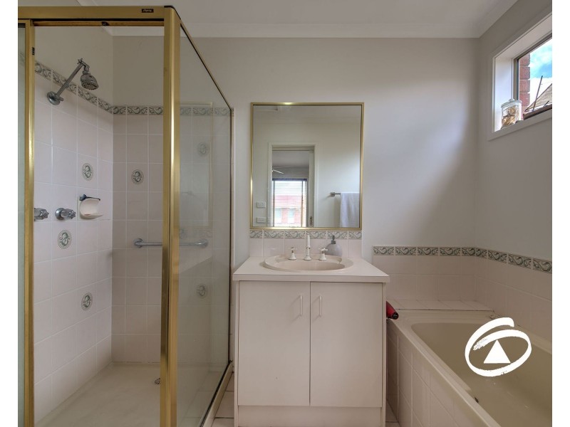 22 Springvalley Way, Narre Warren South VIC 3805