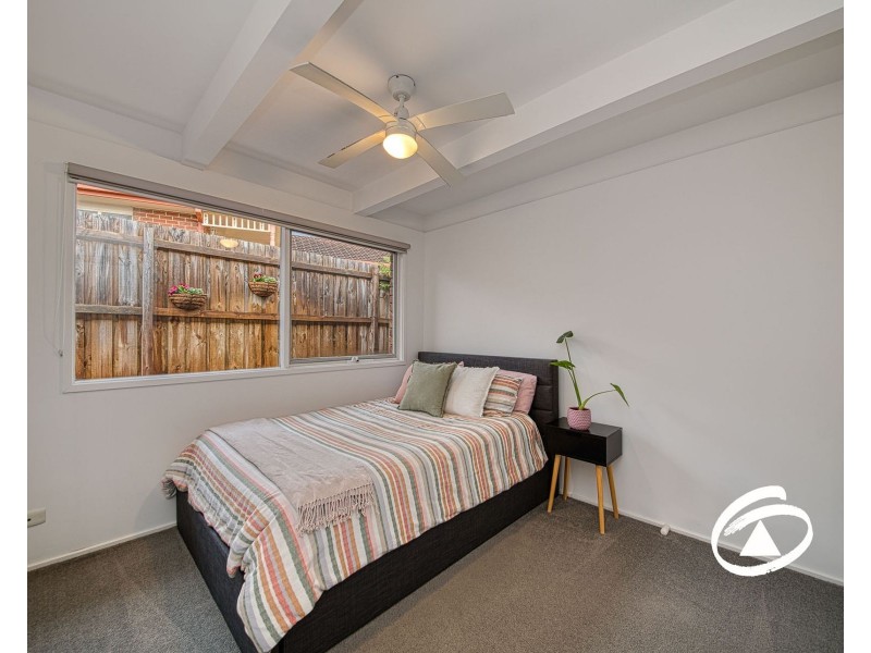 6 Ellaswood Close, Berwick VIC 3806