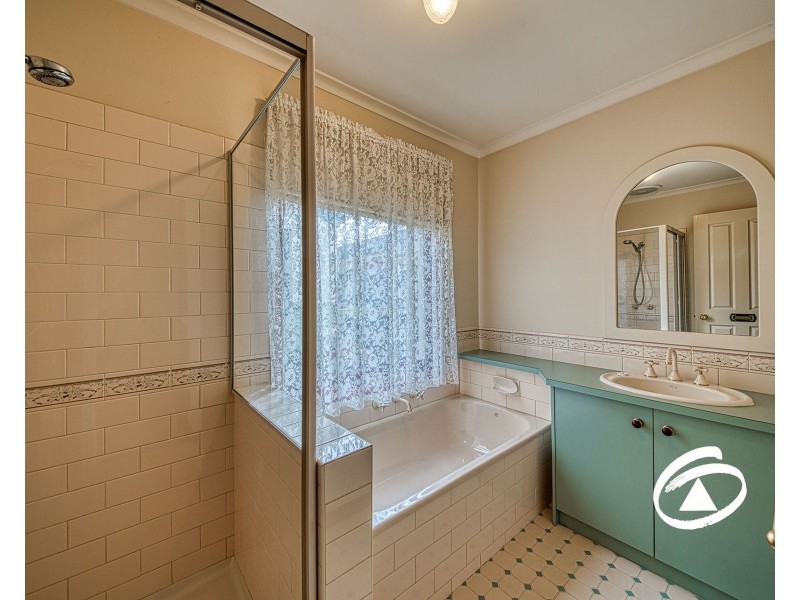 14 Daisy Court, Narre Warren South VIC 3805