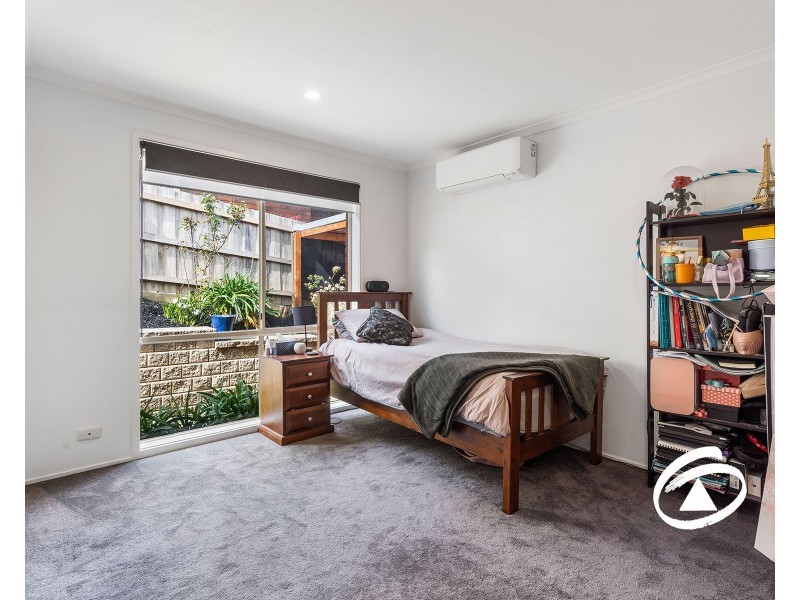 137 Gleneagles Drive, Endeavour Hills VIC 3802