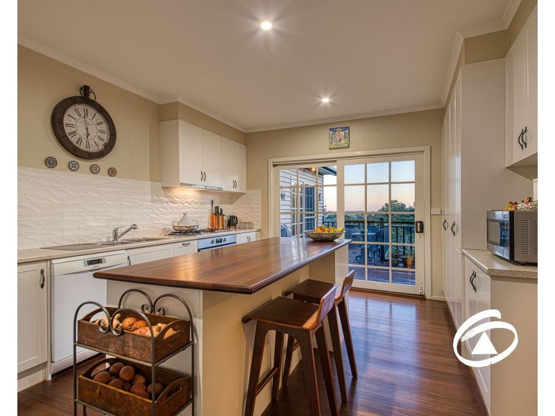 24 Temple Road, Belgrave South VIC 3160